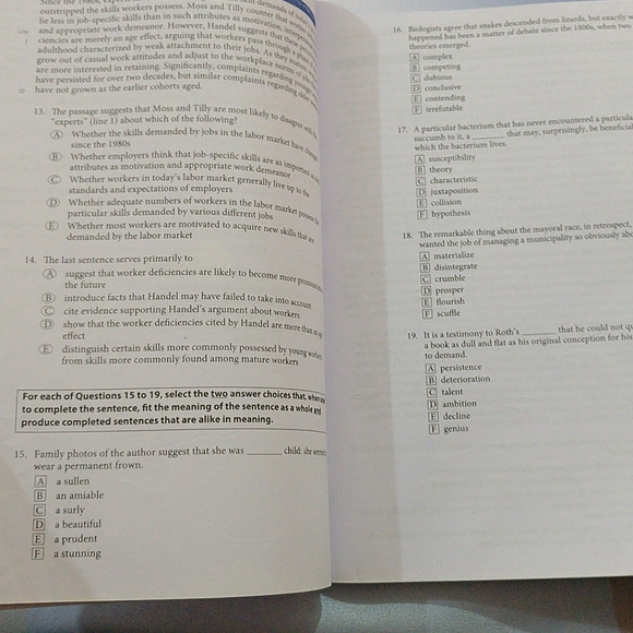 Official GRE verbal reasoning vol 1 - Picture 6 of 7